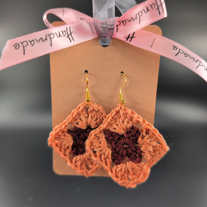 Granny Square Crochet Earrings – Handmade by Lutalica. Orange & Brown. Gift-ready packaging. 4cm x 4cm