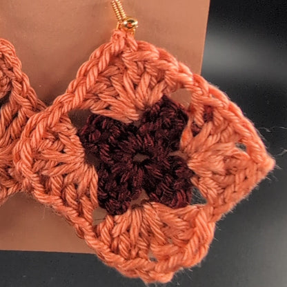 Granny Square Crochet Earrings – Handmade by Lutalica. Orange & Brown. Gift-ready packaging. 4cm x 4cm