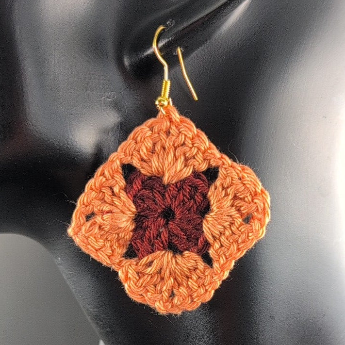 Granny Square Crochet Earrings – Handmade by Lutalica. Orange & Brown. Gift-ready packaging. 4cm x 4cm
