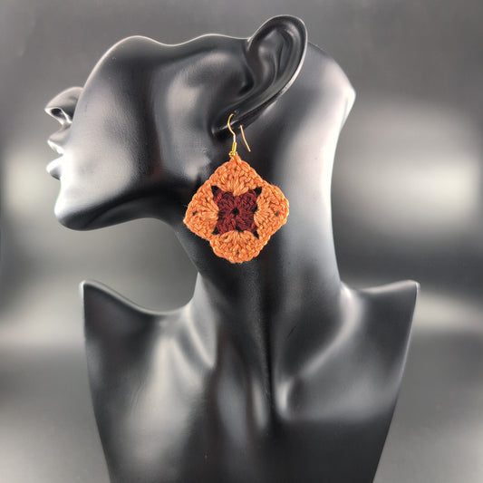Granny Square Crochet Earrings – Handmade by Lutalica. Orange & Brown. Gift-ready packaging. 4cm x 4cm