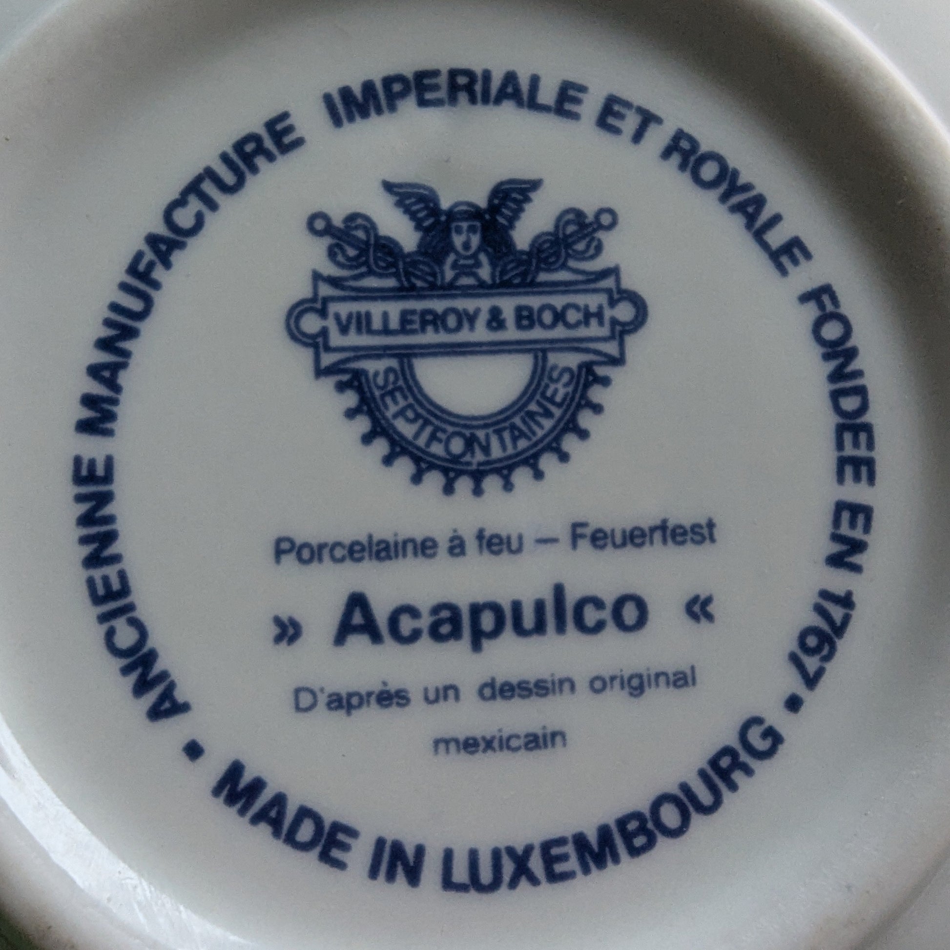 Vintage Villeroy & Boch Acapulco creamer. This scented candle is poured into an authentic Villeroy & Boch Acapulco creamer, marked “Made in Luxembourg” and featuring the iconic blue dove motif. The Acapulco pattern was designed in 1967 by Christine Reuter, inspired by Mexican folk art. Its vibrant birds and flowers are applied to porcelain in the elegant “Milano” shape, created by Ludwig Scherer. 