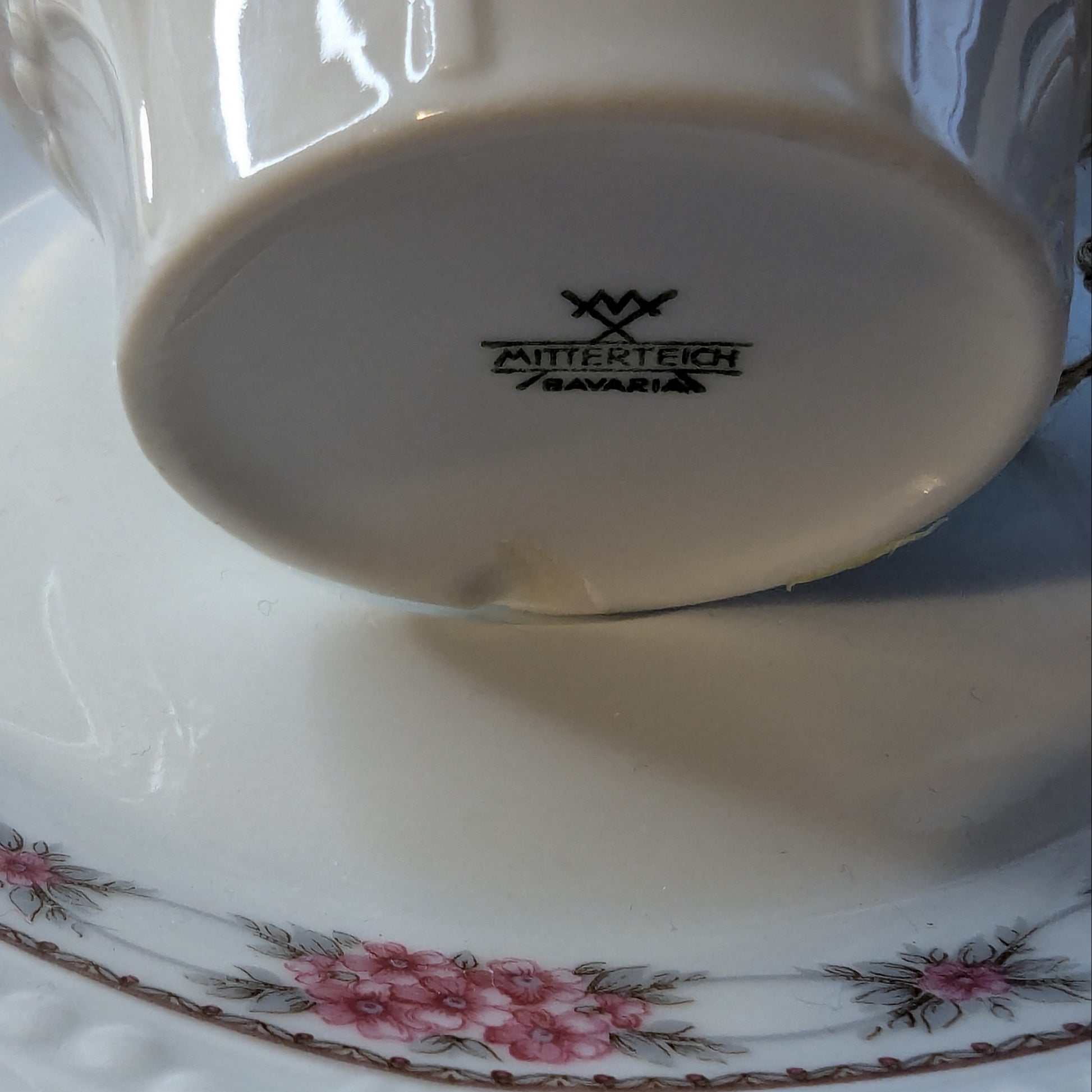Stamp on the scented candle presented in an authentic Bavaria Mitterteich cup and saucer, marked with the original backstamp. 
