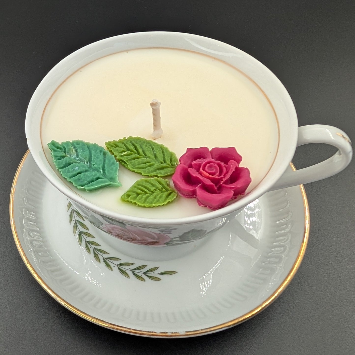 Handmade scented candle- in a vintage teacup with a rose. decorated with a rose wax. Delivery-Gift wrapped
