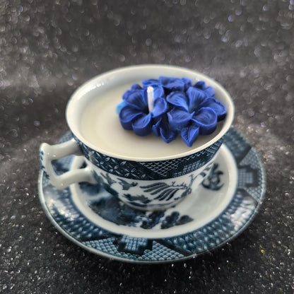 Vintage Teacup Scented Candle – Blue Birds. Scent: Lutalica Spa Day.