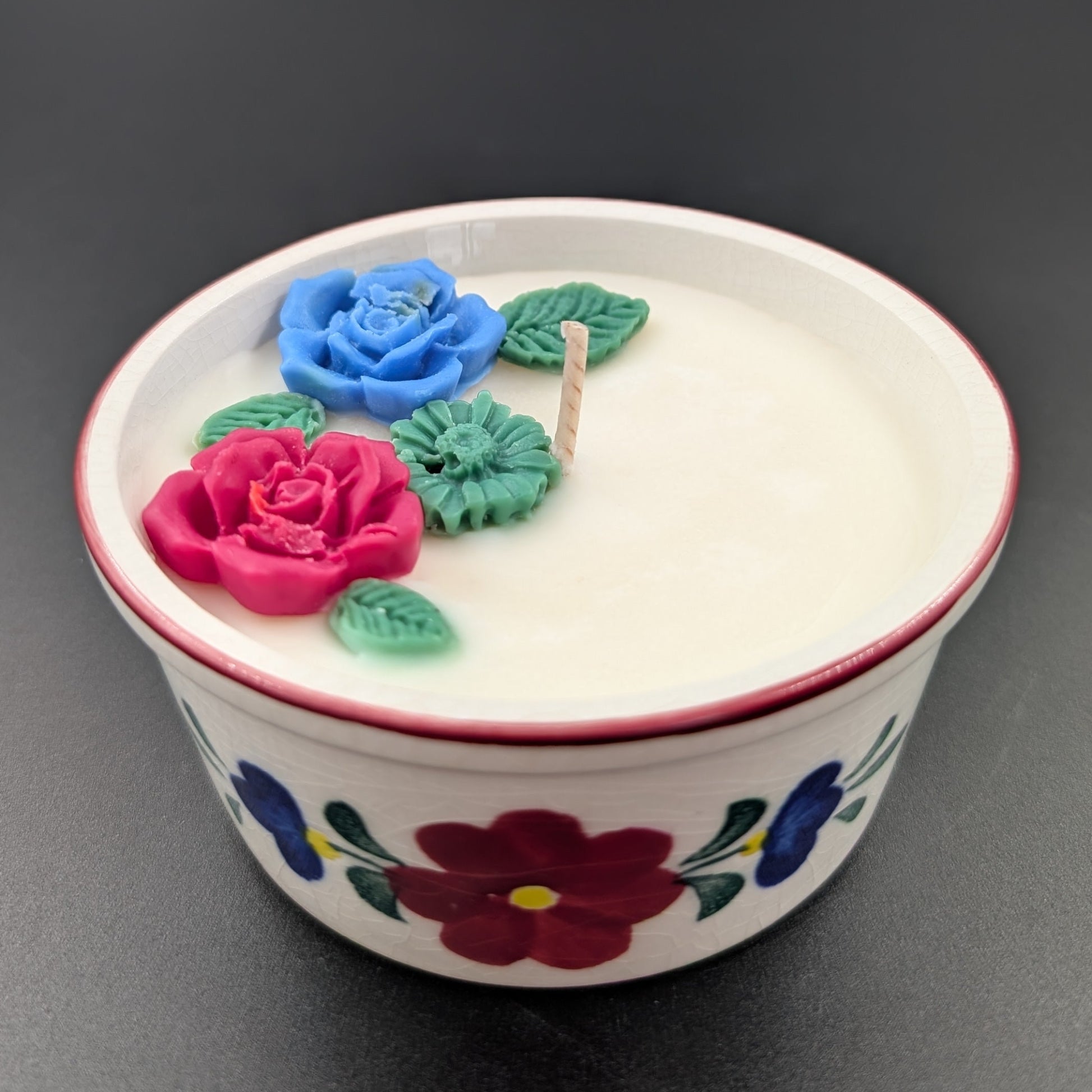 scented_candle_handmade-unique_gift-bouquet-lutalica-1